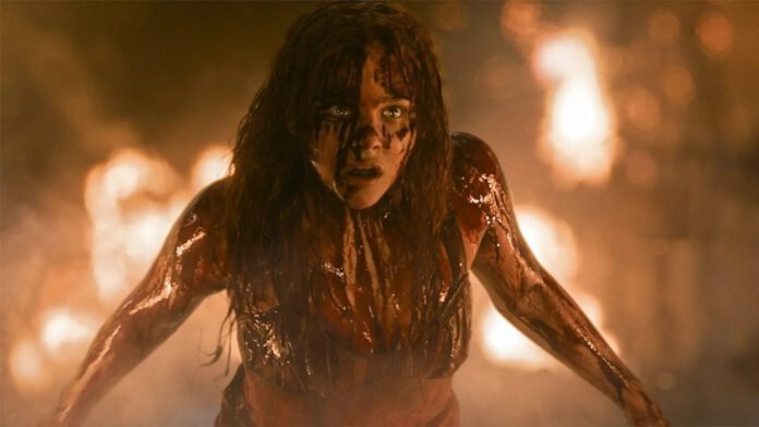 Chloe Moretz em 'Carrie: A Estranha' (2013)