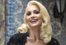 Flávia Alessandra fala da vilã em ‘Êta Mundo Bom’: ‘Não é alpinista social’ Flávia Alessandra interpreta a vilã Sandra em 'Êta Mundo Bom!' (Foto: Globo/Estevam Avellar)