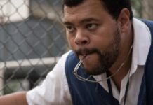 Babu Santana fala sobre a cena que mais o emocionou em ‘Mundo Cão’ Babu Santana interpreta o personagem Santana em "Mundo Cão" (Foto: Divulgação)