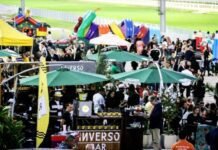 Jockey Club no Rio recebe food trucks, vinhos e cervejarias artesanais durante Grande Prêmio Brasil de Turfe Jockey Club recebe food trucks, vinhos e cervejarias artesanais durante Grande Prêmio Brasil de Turfe (Foto: Beatriz Cunha)