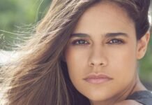 Arianne Botelho é filha de Glória Pires na série ‘Segredo de Justiça’ Arianne Botelho é filha de Glória Pires na série 'Segredo de Justiça' (Foto: Divulgação)