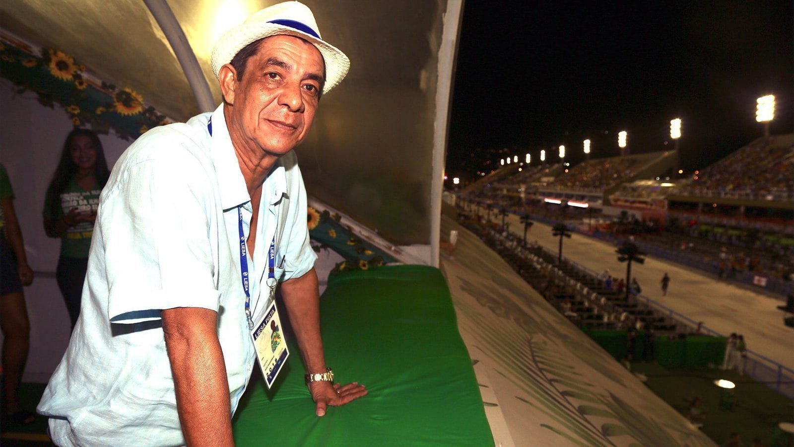 Zeca Pagodinho se apresenta no camarote Folia Tropical (Foto: Divulgação)