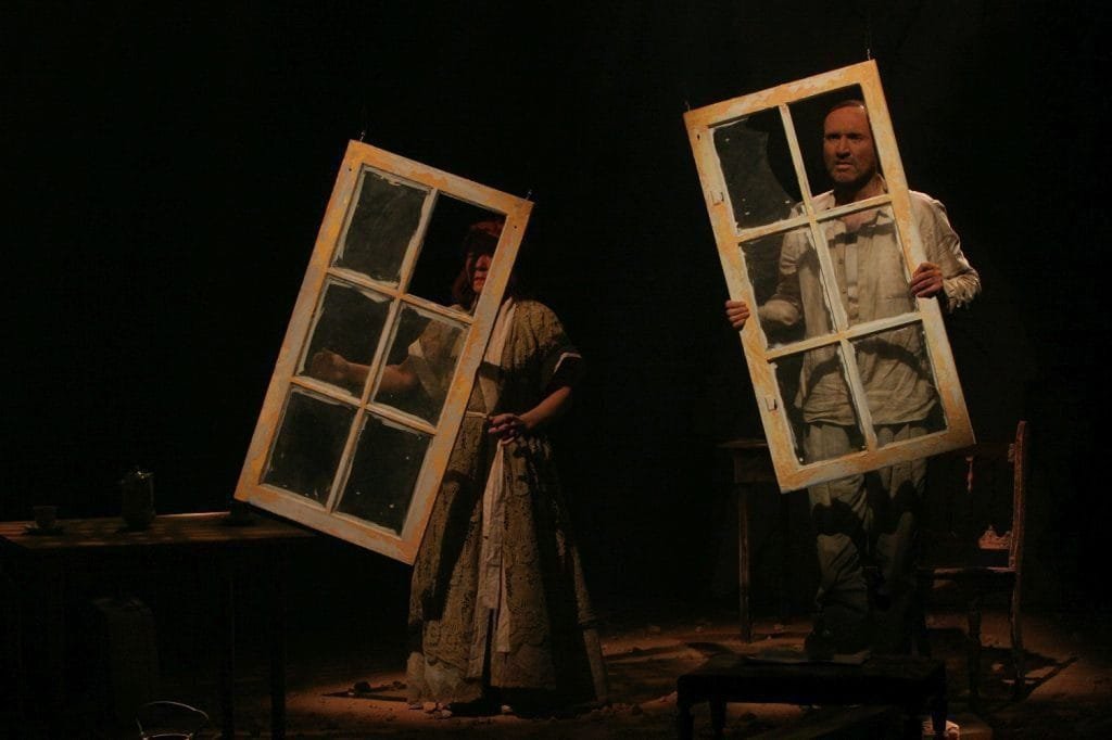 Peça "Escombros", do grupo Sobrevento, tem entrada gratuita em São Paulo (Foto: Marco Aurelio Olimpio)