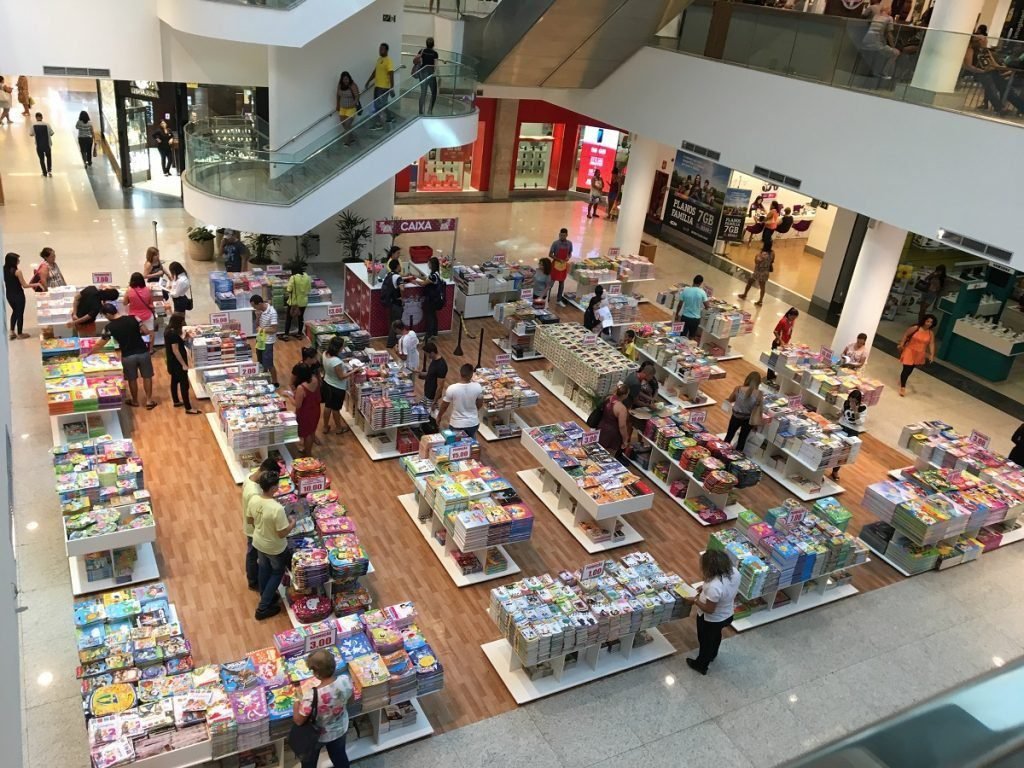 Shopping na Baixada Fluminense realiza feira gratuita de livros (Foto: Divulgação)