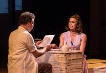 Espetáculo ‘220 Cartas de Amor’ retorna ao Rio de Janeiro 220 Cartas de Amor (Foto: Divulgação/Jéssica Barbosa)