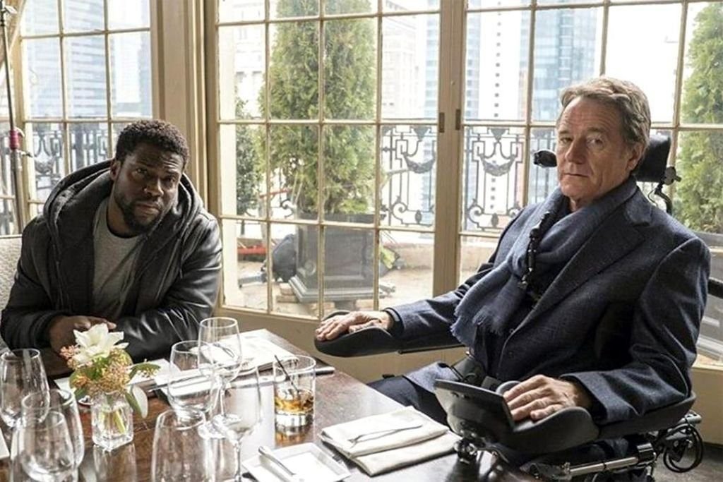 Kevin Hart e Bryan Cranston em "The Upside" (Foto: Divulgação)