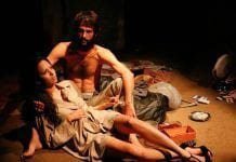 Espetáculo ‘Uma Pilha de Pratos na Cozinha’ reestreia na Zona Sul do Rio de Janeiro Espetáculo "Uma Pilha de Pratos na Cozinha" retorna sob direção de Alexandre Borges (Foto: Divulgação/Júlio Ricardo)