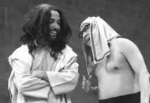 ‘Hermanoteu na Terra de Godah’, baseado na aclamada peça de teatro, começa a ser filmado Hermanoteu na Terra de Godah (Foto: Divulgação/Os Melhores do Mundo/Nick Elmoor)