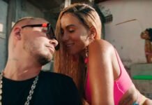 ‘Bola Rebola’, de Anitta e Tropkillaz, é o hit do Carnaval em 2019 no Spotify J Balvin e Anitta em "Bola Rebola" (Foto: Reprodução/YouTube)