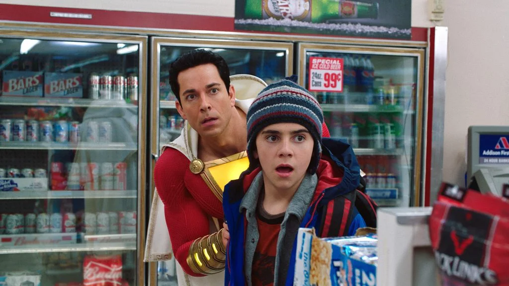 "Shazam!" &eacute; protagonizado pelo ator Zachary Levi (Foto: Divulga&ccedil;&atilde;o)