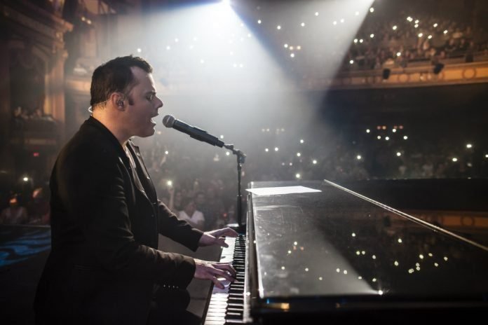 Marc Martel, voz de Freddie Mercury em 'Bohemian Rhapsody', faz dois shows no Brasil