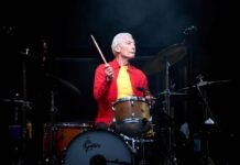 Morre Charlie Watts, baterista dos Rolling Stones Charlie Watts havia passado recentemente por cirurgia no coração (Foto: EFE/EPA/HAYOUNG JEON)