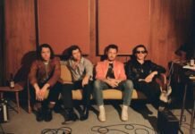 Arctic Monkeys lançam novo single ‘Body Paint’ Arctic Monkeys (Foto: Divulgação)