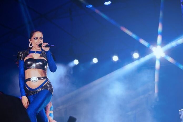 Anitta encerra turnê de Carnaval com ingressos esgotados e música nova em Curitiba (Foto: Divulgação)