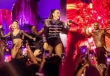 Com tema ‘De Volta Para o Futuro’, Ivete Sangalo leva para Carnaval de 2023 o EP ‘Chega Mais’ Ivete Sangalo durante show em Salvador em 2023 (Foto: Rafa Mattei)
