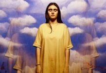 Suspense ‘Raquel 1:1’ ganha data de lançamento nos cinemas do Brasil Cartaz brasileiro do filme "Raquel 1:1"