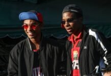 ‘Nosso Sonho’ se torna a maior bilheteria do ano e vence Prêmio Jovem Brasileiro Cinebiografia de Claudinho e Buchecha é protagonizada pelos atores Lucas Penteado e Juan Paiva (Foto: Divulgação)