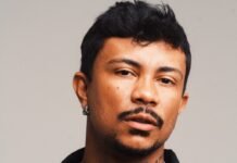 Xamã fará par romântico com Sophie Charlotte em ‘Renascer’ Xamã fará sua estreia nas novelas em "Renascer", na TV Globo (Foto: Lucas Nogueira)