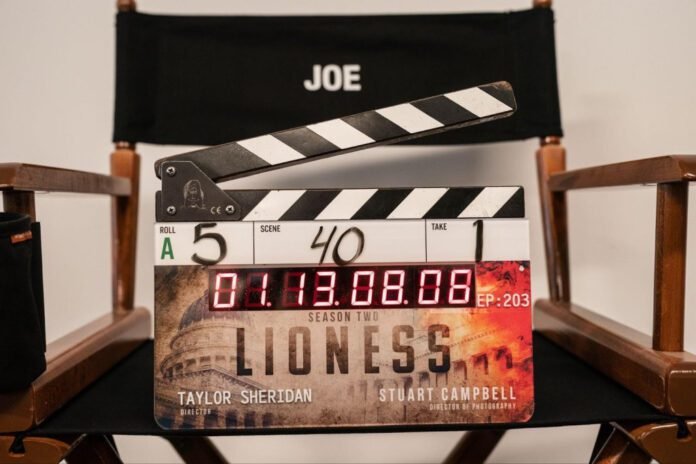 Morgan Freeman e Zoe Saldaña começam gravações da segunda temporada de "Lioness" (Foto: Divulgação)