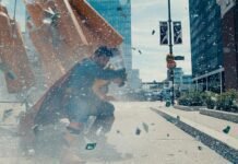 Warner apresenta prévia inédita de ‘Superman’ na CinemaCon Warner apresenta prévia inédita de 'Superman' na CinemaCon (Foto: Divulgação/Warner)