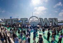 The Town 2025 lança Primeira Classe com embarque exclusivo no festival The Town apresenta o Primeira Classe: única modalidade de transporte que permite embarque e desembarque dentro da Cidade da Música (Foto: Divulgação)