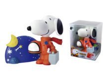 Fandom Box lança colecionável do Snoopy Astronauta na Escolar Office 2025 Fandom Box celebra 75 anos de Peanuts com colecionável inédito do Snoopy (Foto: Divulgação)