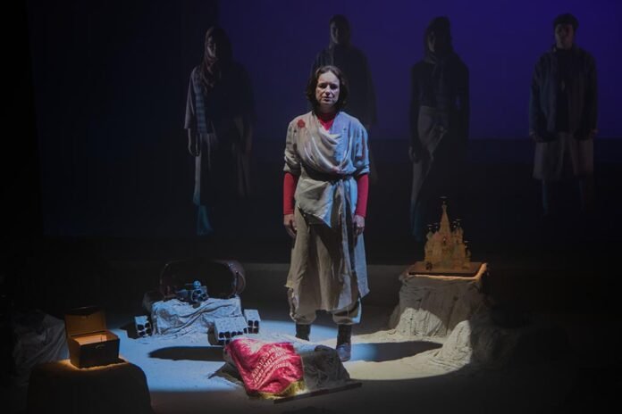 'Olga' chega ao Teatro Vianinha e revisita a história de resistência (Foto: Divulgação)