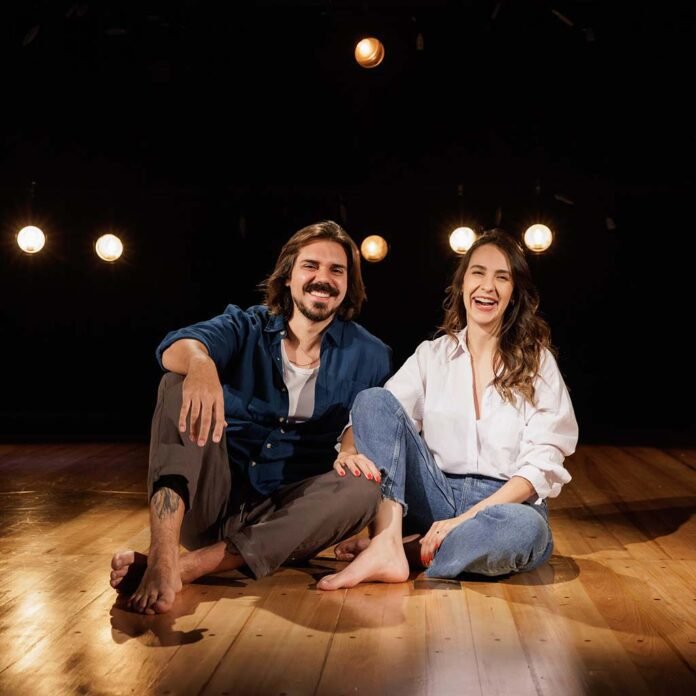 Leo Bagarolo e Evelin Camargo estreiam 'Por Toda a Minha Vida' em São Paulo (Foto: João Caldas)