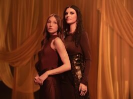 ‘Eso y Más’ ganha nova releitura com Laura Pausini e Yami Safdie Laura Pausini e Yami Safdie lançam nova versão de 'Eso y Más' (Foto: Nicolas Loretucci/GenteMusic)