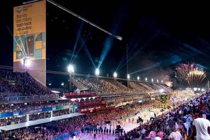 Mercado Pago amplia ações visuais na Sapucaí durante o Grupo Especial (Foto: Doivulgação)