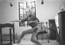 MIS abre ‘Maio Fotografia’ com Marilyn e Senna Marilyn Monroe em 7 de julho de 1962, durante sessão registrada por Allan Grant para a LIFE Magazine Collection