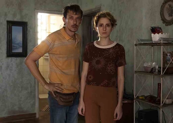 Pedro Wagner e Carol Duarte interpretam Geraldo e Patrícia na nova temporada de 'Os Outros', que estreia em 9 de abril no Globoplay (Foto: /Manoella Mello)