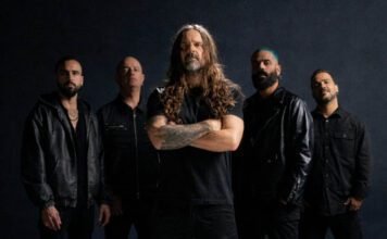 Eminence lança ‘Silent March’ com participação de Andreas Kisser Andreas Kisser participa do novo single 'Silent March', do Eminence (Foto: Felipe Cavalieri)
