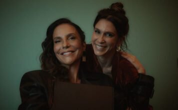 Sarah Oliveira apresenta ‘Atenção para o Refrão’ no Multishow Ivete Sangalo integra a lista de artistas convidados de 'Atenção Para o Refrão' (Foto: Multishow/Milena Seta)