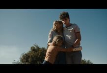 Trailer de ‘Pequenas Criaturas’ apresenta drama ambientado em 1986 'Pequenas Criaturas' acompanha uma família durante a mudança para Brasília em 1986 (Foto: Pablo Baião)
