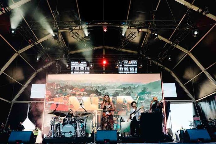 Melly durante apresentação no Rock in Rio Lisboa, em Portugal (Foto: Divulgação/Tomas Duarte)